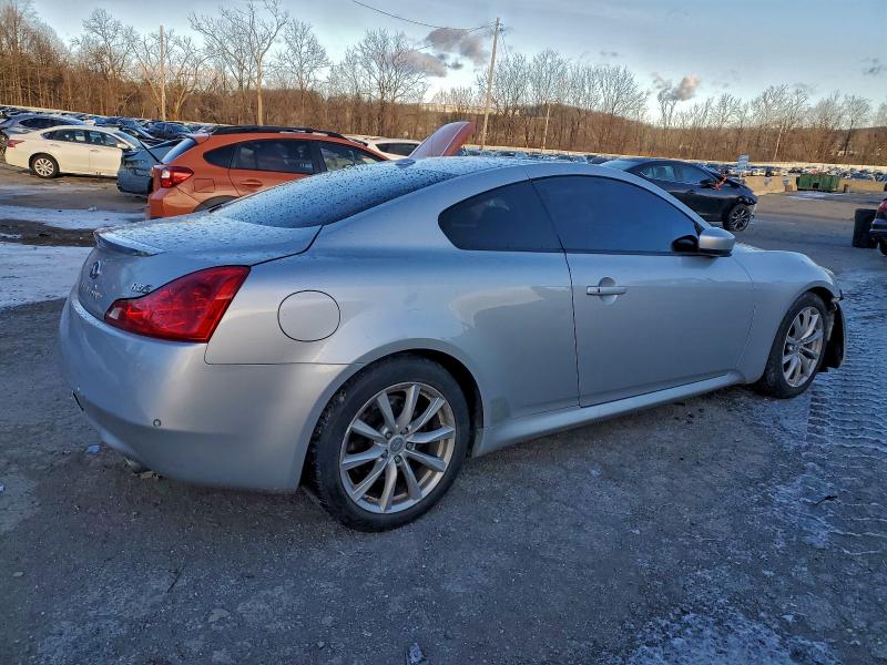 Photo 3 from auction – 2011 INFINITY G37 with VIN JN1CV6EK0BM211161