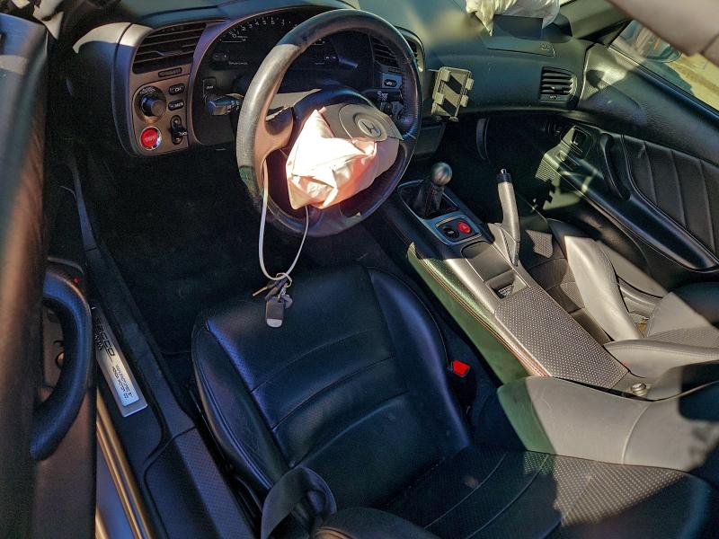 Photo 8 from auction – 2001 HONDA S2000 with VIN JHMAP11441T009192