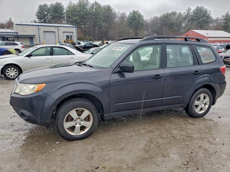 SUBARU FORESTER 2 2013 with VIN JF2SHABC6DH409479 - Photo from auction