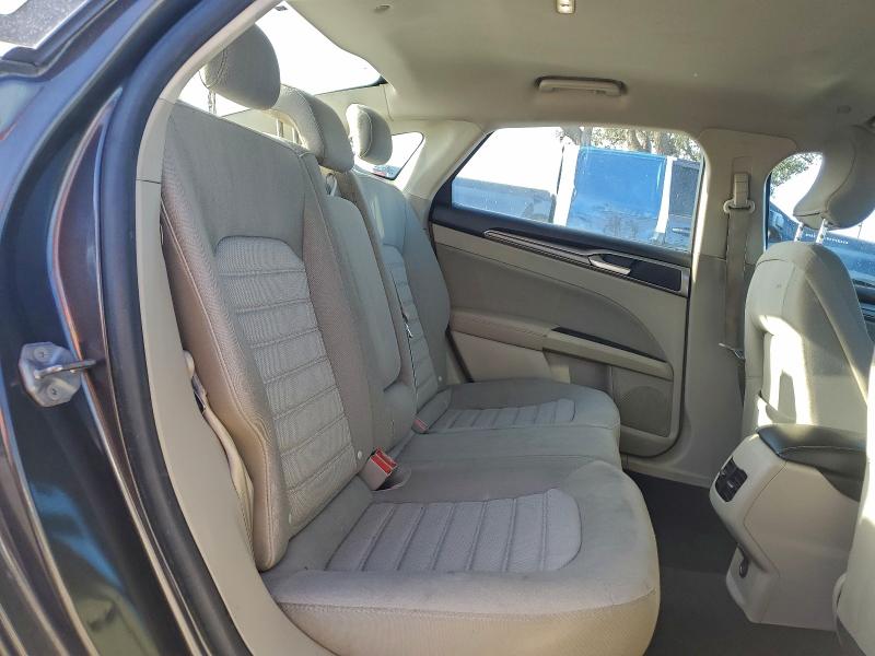 Photo 10 from auction – 2019 FORD FUSION SE with VIN 3FA6P0LU1KR256774
