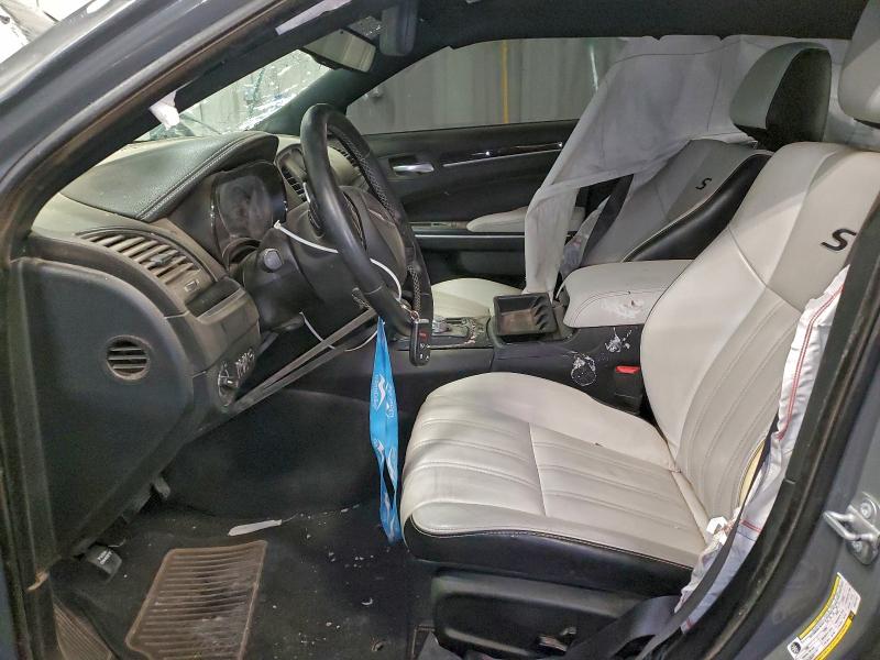 Photo 7 from auction – 2018 CHRYSLER 300 S with VIN 2C3CCAGG7JH317157