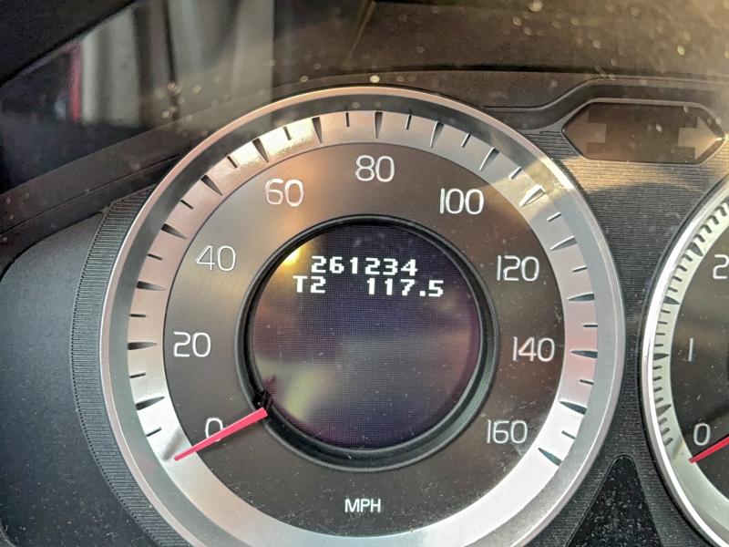 Photo 8 from auction – 2012 VOLVO S60 T5 with VIN YV1622FS5C2119321
