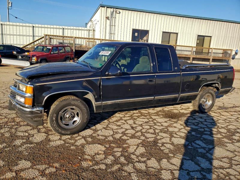 CHEVROLET 1500 1998 with VIN 2GCEC19M4W1278616 - Photo from auction