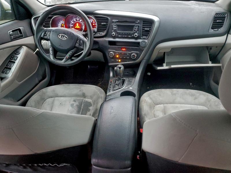 Photo 8 from auction – 2011 KIA OPTIMA with VIN KNAGM4A71B5167640