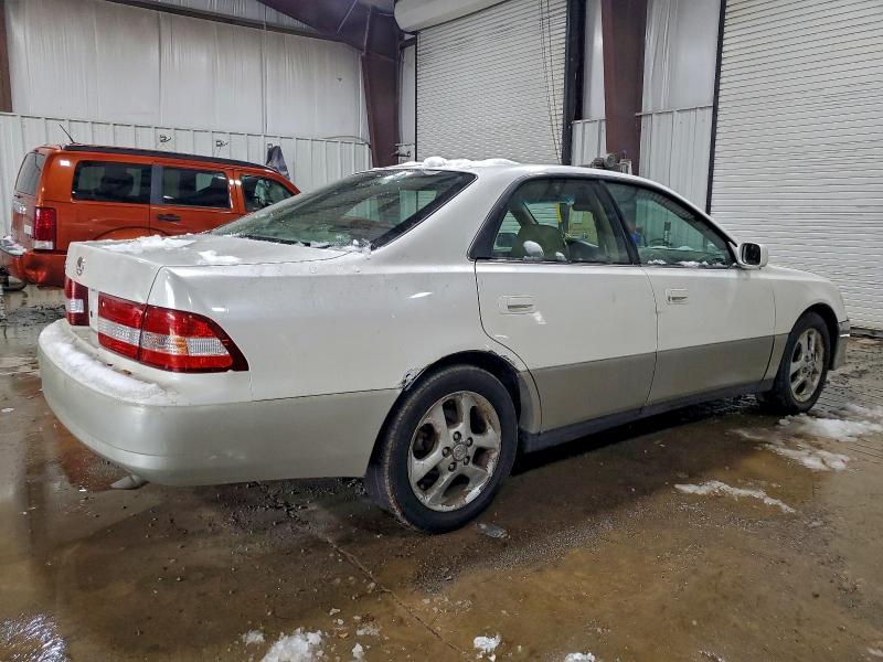 Photo 3 from auction – 2000 LEXUS ES 300 with VIN JT8BF28G6Y0279744