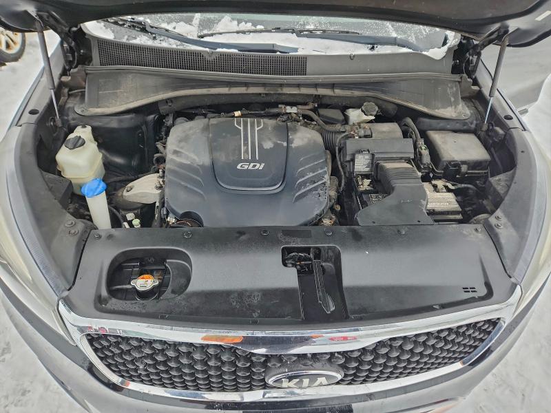 Photo 11 from auction – 2016 KIA SORENTO SX with VIN 5XYPKDA54GG116252