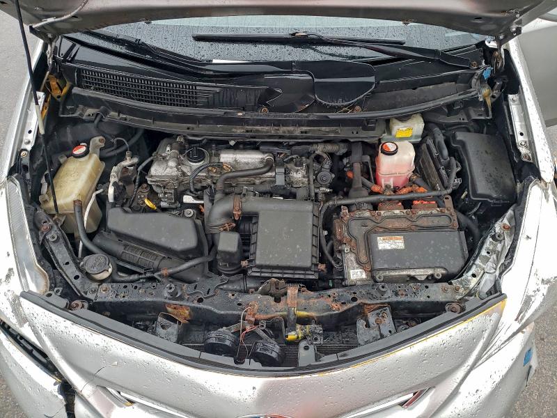 Photo 11 from auction – 2012 TOYOTA PRIUS V with VIN JTDZN3EU9C3117083
