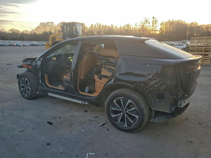 Photo 2 from auction – 2025 LEXUS RZ 450E with VIN JTJAAAAB3SA031616
