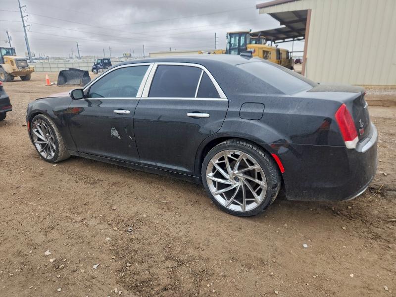 Photo 2 from auction – 2015 CHRYSLER 300C with VIN 2C3CCAEG1FH791843