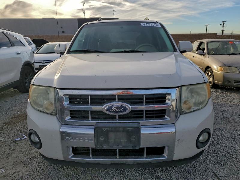 Photo 5 from auction – 2010 FORD ESCAPE LIM with VIN 1FMCU0EG1AKB52362