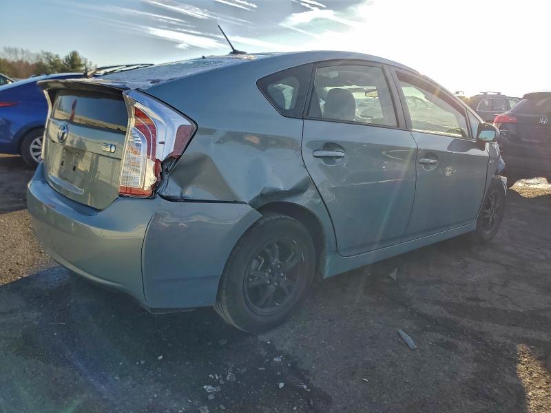 Photo 3 from auction – 2014 TOYOTA PRIUS with VIN JTDKN3DU1E1760951