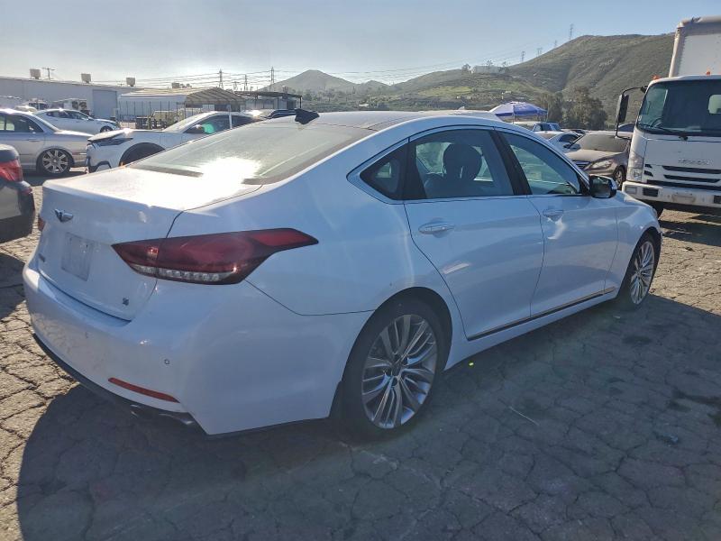 Photo 3 from auction – 2015 HYUNDAI GENESIS with VIN KMHGN4JF3FU085178