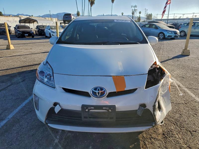 Photo 5 from auction – 2015 TOYOTA PRIUS with VIN JTDKN3DU4F1957680