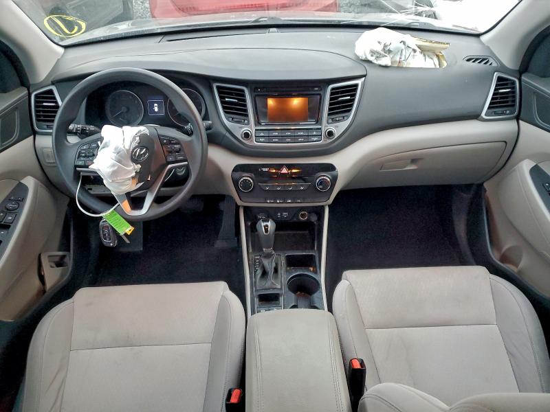 Photo 8 from auction – 2017 HYUNDAI TUCSON with VIN KM8J3CA27HU340808