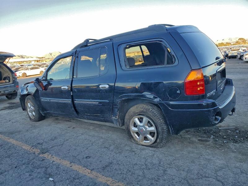 Photo 2 from auction – 2003 GMC ENVOY XL with VIN 1GKET16S736127037