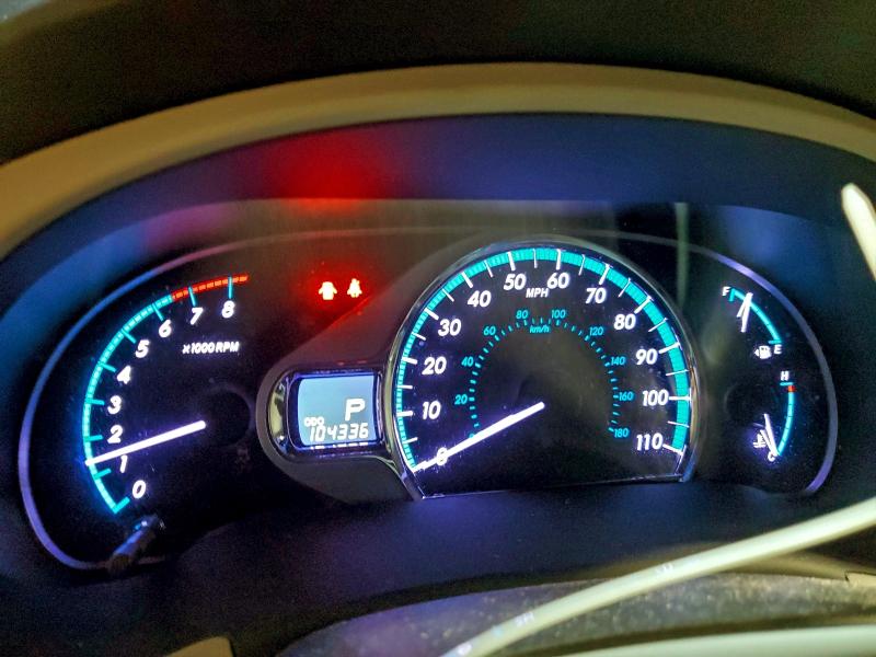 Photo 9 from auction – 2011 TOYOTA SIENNA XLE with VIN 5TDYK3DC1BS145745
