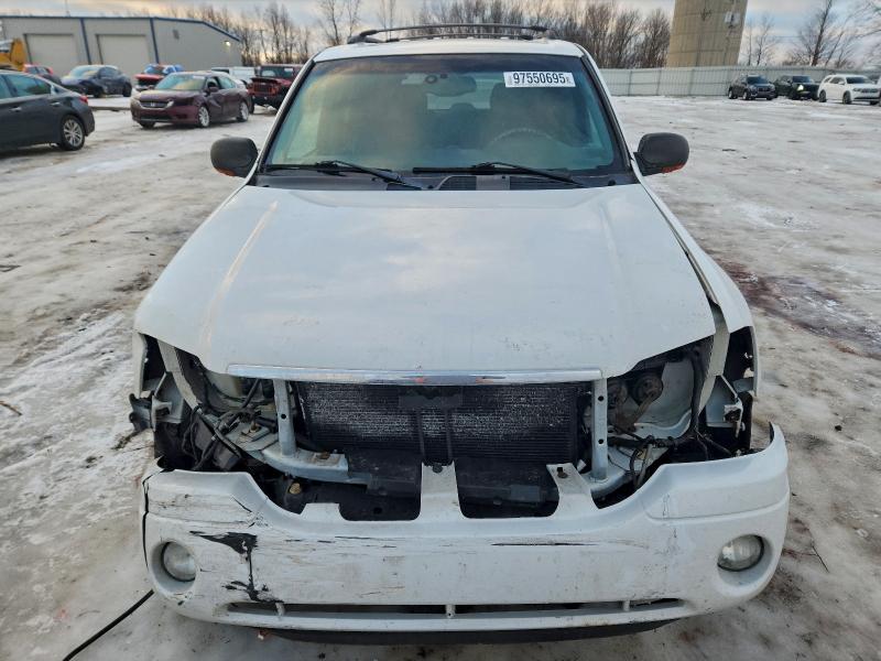 Photo 5 from auction – 2002 GMC ENVOY with VIN 1GKDT13S622323377