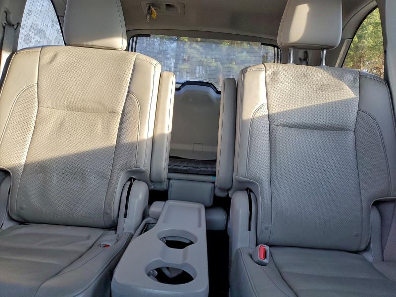 Photo 10 from auction – 2014 TOYOTA HIGHLANDER with VIN 5TDDKRFH9ES023021