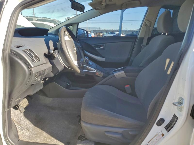Photo 7 from auction – 2015 TOYOTA PRIUS with VIN JTDKN3DU0F0437725