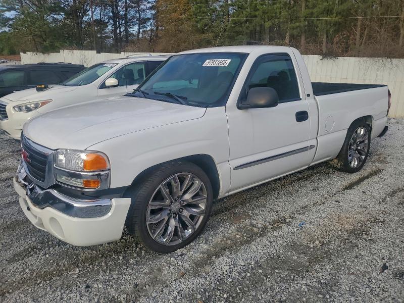 GMC NEW SIERRA 2004 with VIN 1GTEC14V74Z223601 - Photo from auction