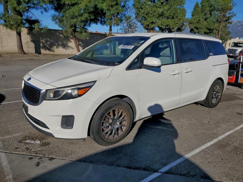 Photo 1 from auction – 2015 KIA SEDONA LX with VIN KNDMB5C17F6068170