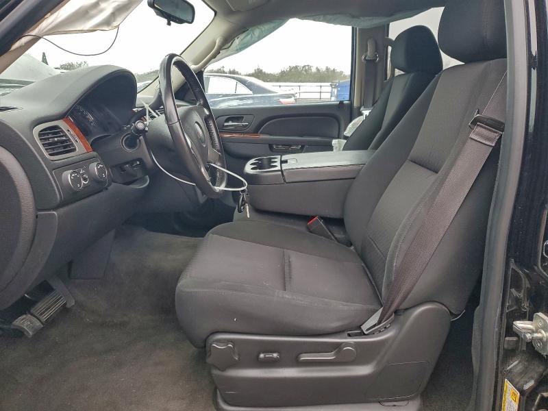 Photo 7 from auction – 2013 GMC YUKON with VIN 1GKS2AE01DR258745
