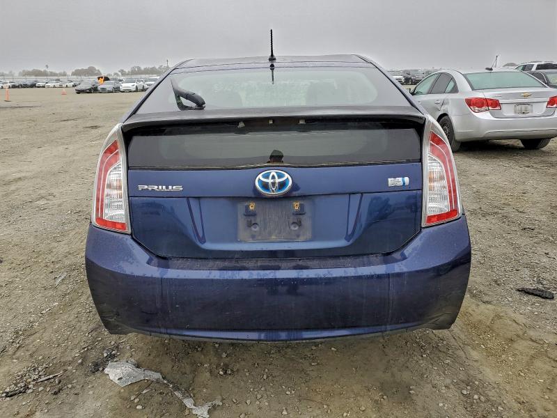Photo 6 from auction – 2012 TOYOTA PRIUS with VIN JTDKN3DU5C1495528