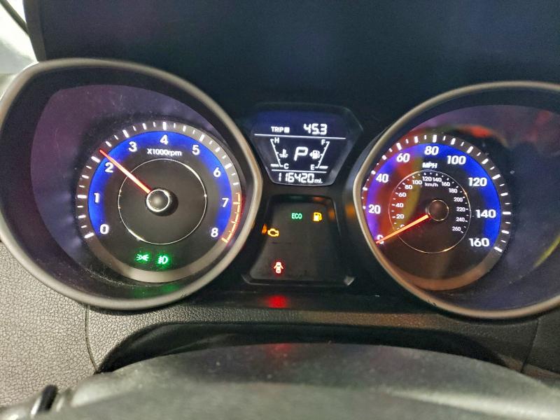 Photo 9 from auction – 2016 HYUNDAI ELANTRA with VIN KMHDH4AE3GU573243