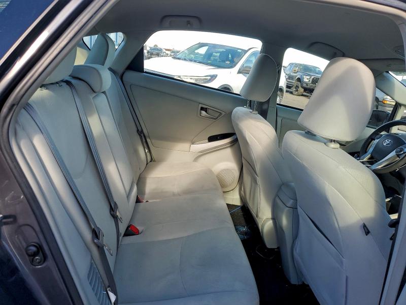 Photo 10 from auction – 2013 TOYOTA PRIUS with VIN JTDKN3DU2D5609771