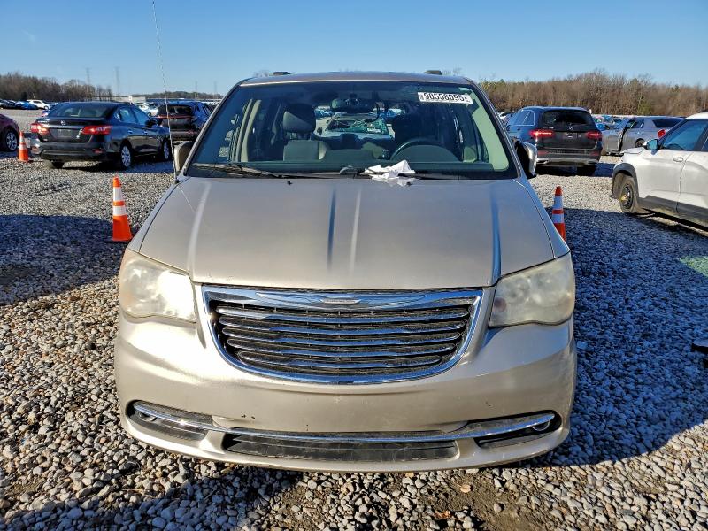 Photo 5 from auction – 2013 CHRYSLER TOWN & COU with VIN 2C4RC1BG5DR802960