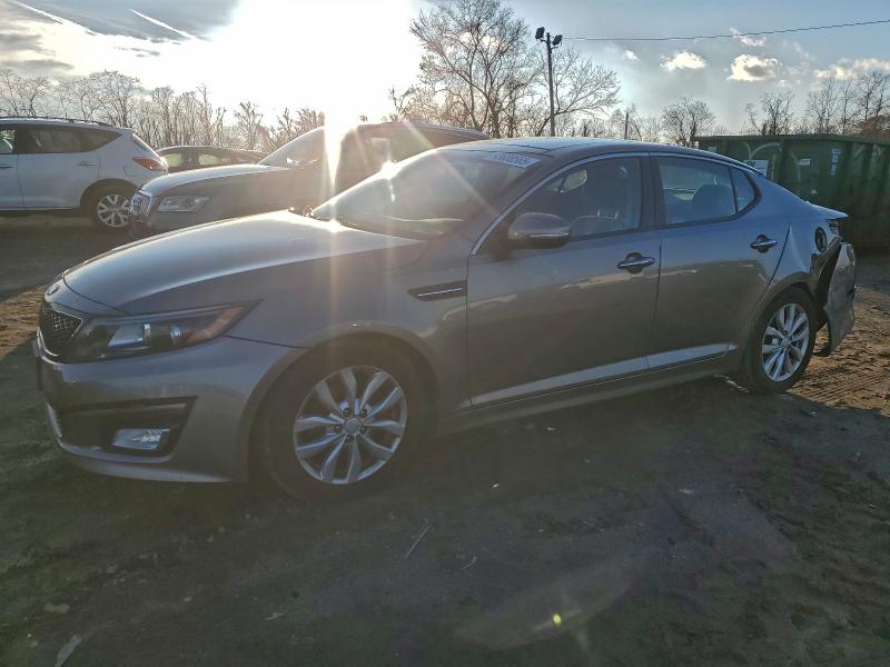 KIA OPTIMA EX 2015 con VIN 5XXGN4A74FG504738 - Foto de la subasta
