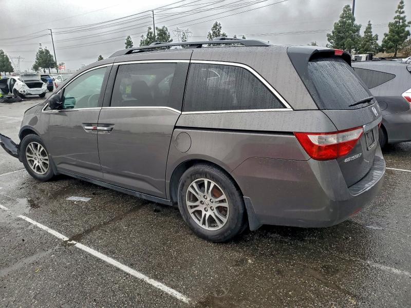 Photo 2 from auction – 2013 HONDA ODYSSEY EX with VIN 5FNRL5H4XDB007127