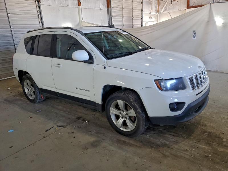 Photo 4 from auction – 2014 JEEP COMPASS LA with VIN 1C4NJDEB6ED863793