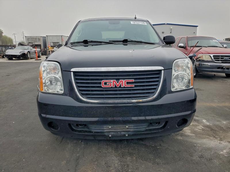 Photo 5 from auction – 2013 GMC YUKON with VIN 1GKS2AE01DR258745