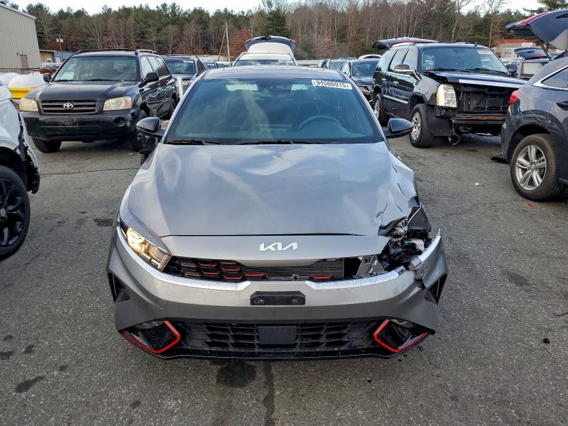 Photo 5 from auction – 2024 KIA FORTE GT L with VIN 3KPF54AD6RE831737