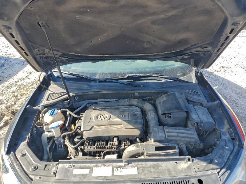 Photo 11 from auction – 2015 VOLKSWAGEN PASSAT S with VIN 1VWAT7A31FC070303