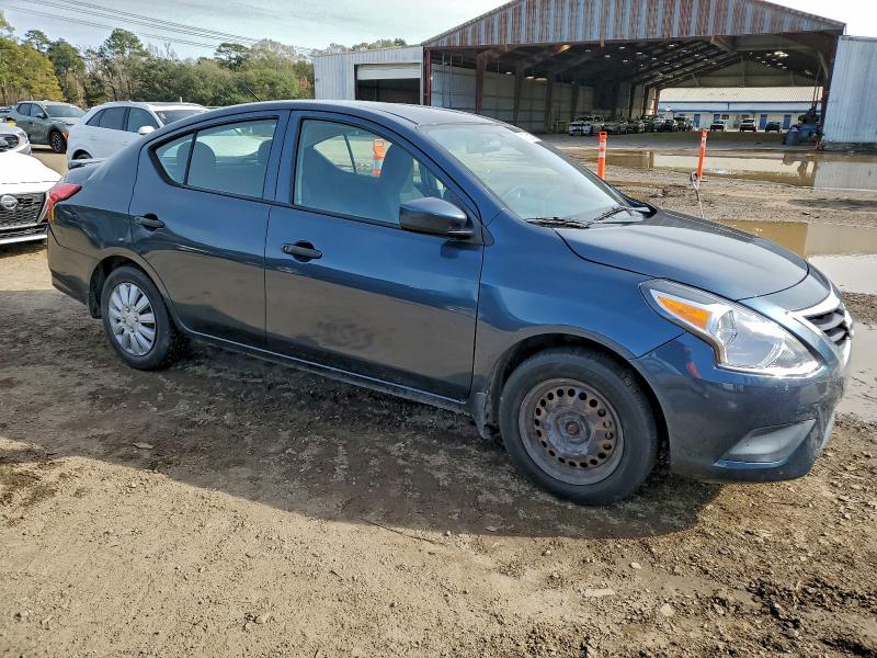 Photo 4 from auction – 2017 NISSAN VERSA S with VIN 3N1CN7AP7HL885298
