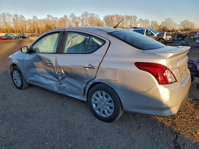 Foto 2 de la subasta – 2019 NISS VERSA con VIN 3N1CN7AP6KL862926