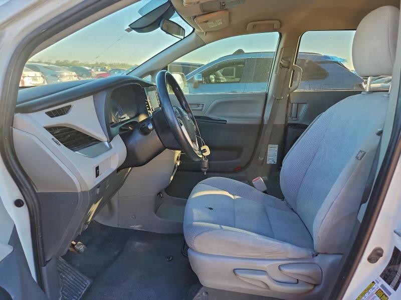 Photo 7 from auction – 2020 TOYOTA SIENNA L with VIN 5TDZZ3DC7LS038037