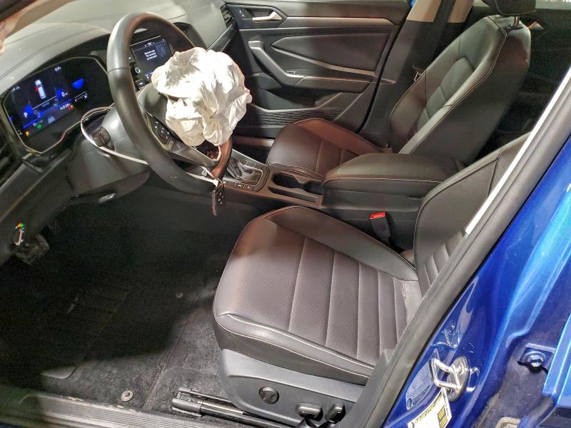 Photo 7 from auction – 2024 VOLKSWAGEN JETTA SE with VIN 3VWEM7BU5RM023087