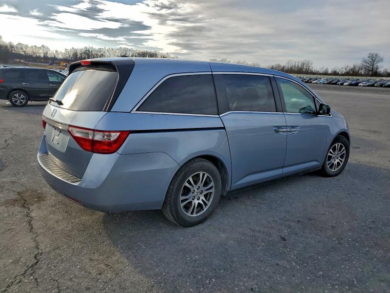 Photo 3 from auction – 2012 HONDA ODYSSEY EX with VIN 5FNRL5H63CB041765