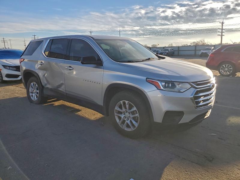 Photo 4 from auction – 2020 CHEVROLET TRAVERSE with VIN 1GNERFKW0LJ113033