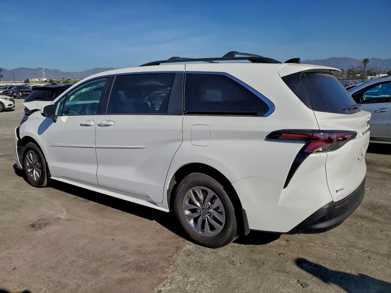 Photo 2 from auction – 2025 TOYOTA SIENNA with VIN 5TDBRKEC9SS248471