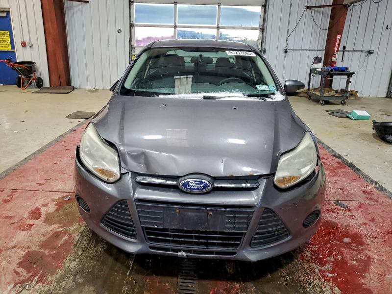 Photo 5 from auction – 2014 FORD FOCUS SE with VIN 1FADP3F28EL387836