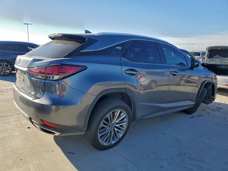 Photo 3 from auction – 2022 LEXUS RX 350 with VIN 2T2JZMAA0NC226377