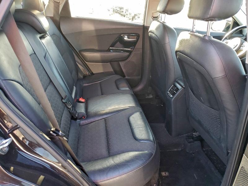 Photo 11 from auction – 2017 KIA NIRO EX with VIN KNDCC3LC4H5102296