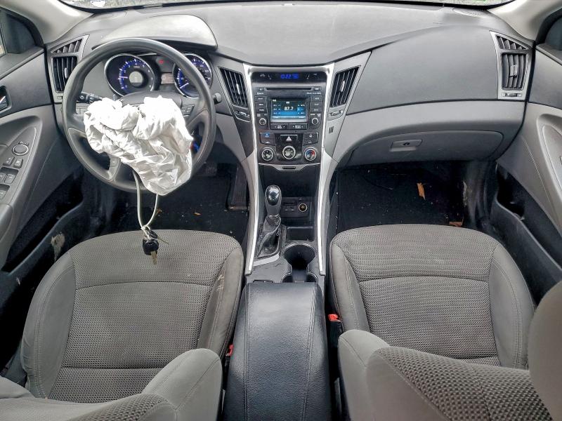 Photo 8 from auction – 2014 HYUNDAI SONATA GLS with VIN 5NPEB4AC3EH896479