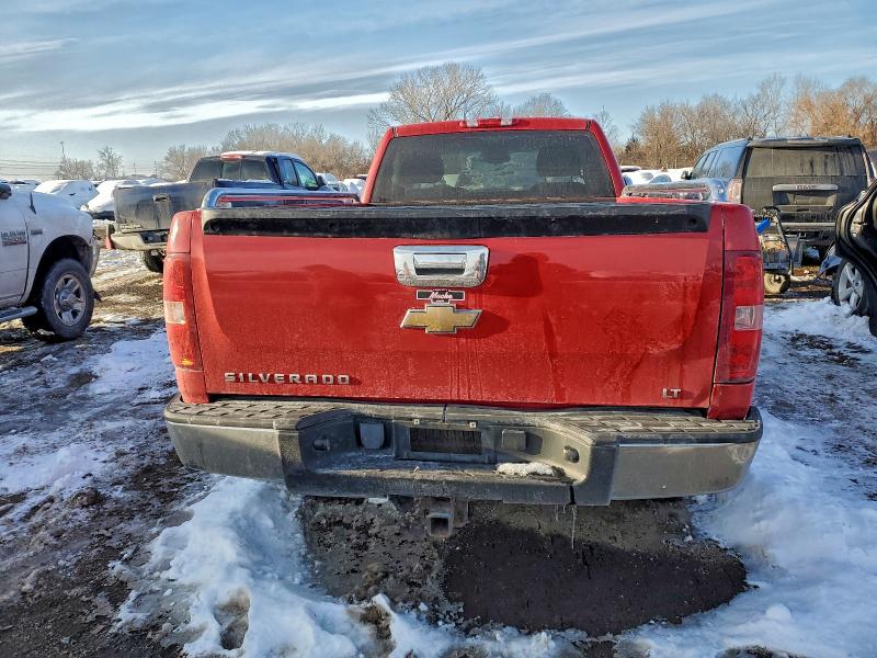 Photo 6 from auction – 2011 CHEVROLET SILVERADO with VIN 1GCNKSE02BF128003