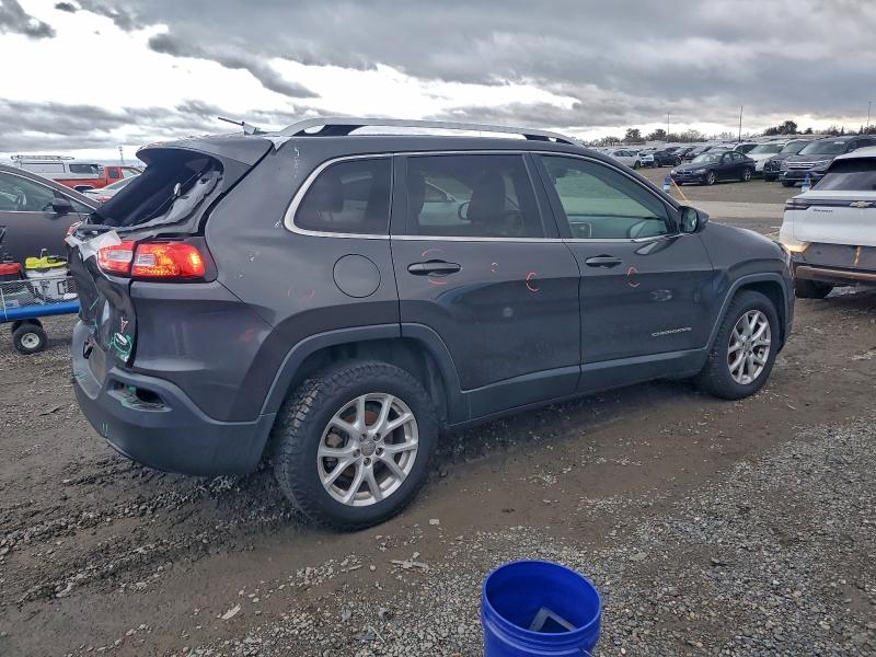 Photo 3 from auction – 2016 JEEP CHEROKEE L with VIN 1C4PJLCB2GW290615