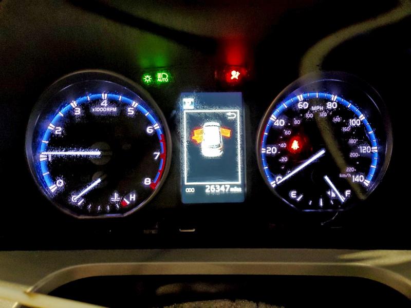 Photo 9 from auction – 2018 TOYOTA RAV4 LE with VIN 2T3BFREV5JW843267